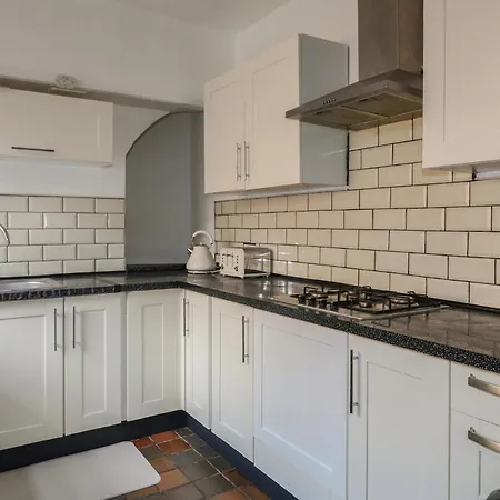 2 Evington Road-3